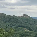 In With Mountain Views *