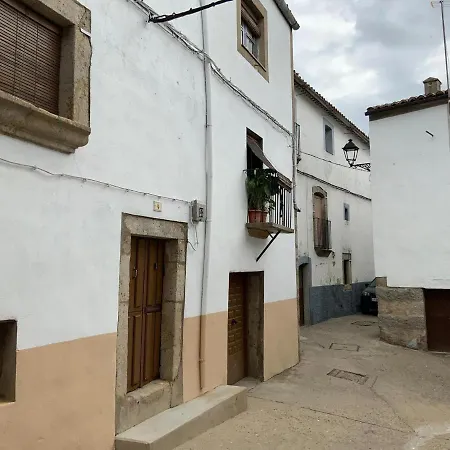 Ferienhaus In With Mountain Views Villamiel