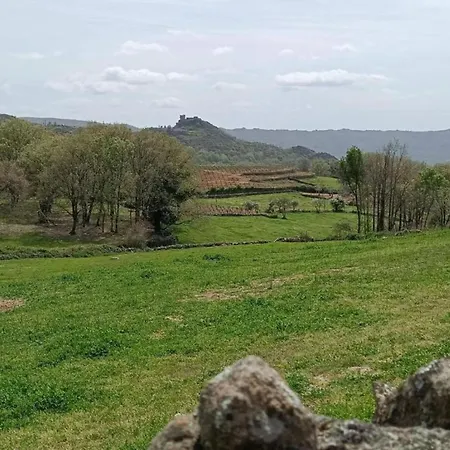 Nyaraló In With Mountain Views Villamiel